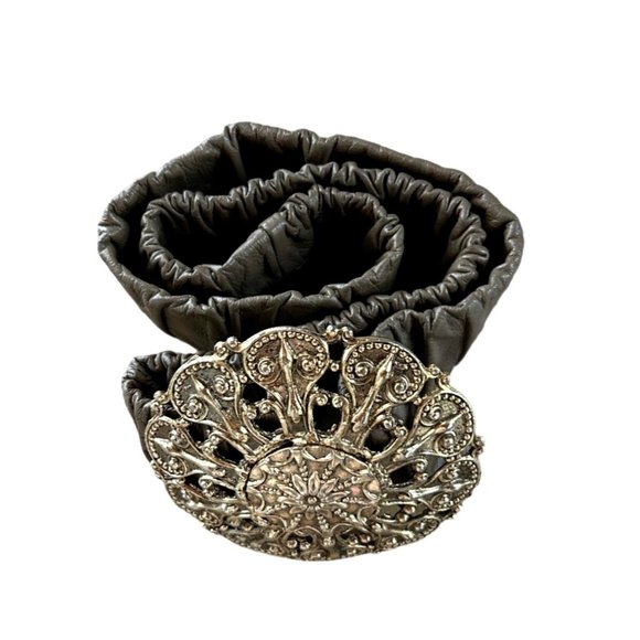 90s Y2K Disc Buckle Belt with Taupe Wide Elastic Band - Picture 3 of 8